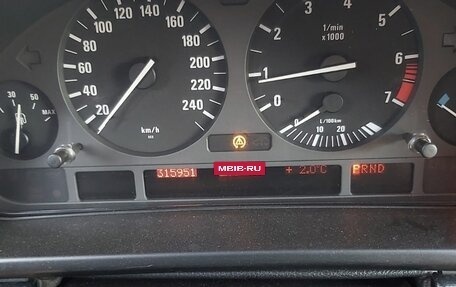 BMW 5 серия, 1998 год, 650 000 рублей, 27 фотография