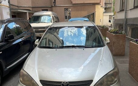 Toyota Camry V40, 2002 год, 500 000 рублей, 2 фотография