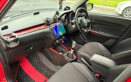 Suzuki Swift V, 2018 год, 1 800 000 рублей, 19 фотография
