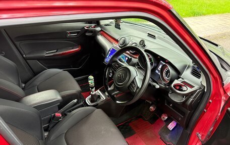 Suzuki Swift V, 2018 год, 1 800 000 рублей, 18 фотография