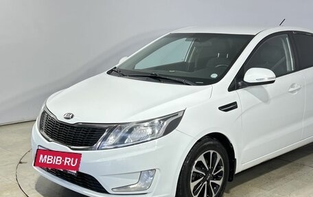 KIA Rio III рестайлинг, 2013 год, 870 000 рублей, 15 фотография