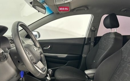 KIA Rio III рестайлинг, 2013 год, 870 000 рублей, 24 фотография
