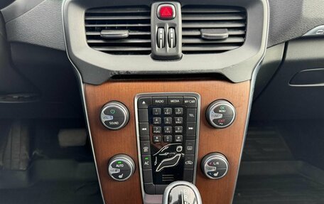 Volvo V40 Cross Country I, 2014 год, 1 075 000 рублей, 19 фотография