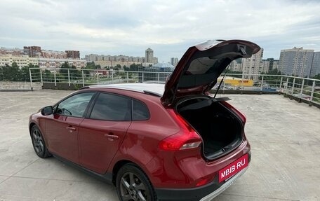 Volvo V40 Cross Country I, 2014 год, 1 075 000 рублей, 6 фотография