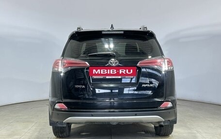 Toyota RAV4, 2018 год, 2 150 000 рублей, 8 фотография