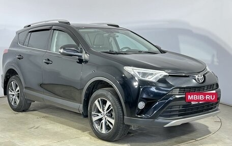 Toyota RAV4, 2018 год, 2 150 000 рублей, 4 фотография