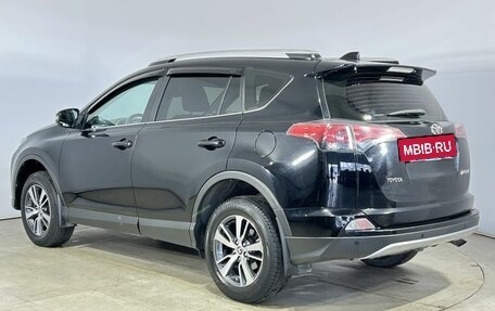 Toyota RAV4, 2018 год, 2 150 000 рублей, 11 фотография