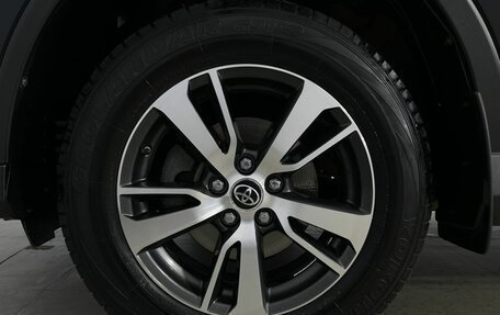 Toyota RAV4, 2018 год, 2 150 000 рублей, 16 фотография