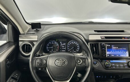 Toyota RAV4, 2018 год, 2 150 000 рублей, 19 фотография