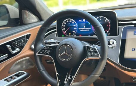 Mercedes-Benz E-Класс, 2024 год, 6 000 000 рублей, 13 фотография