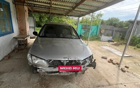 Nissan Sunny N16, 2000 год, 190 000 рублей, 11 фотография