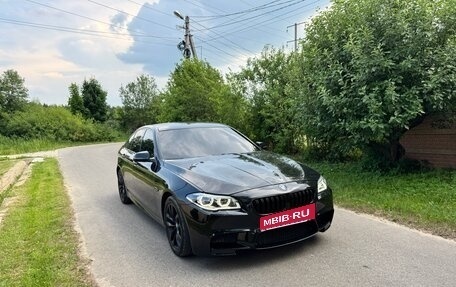 BMW 5 серия, 2016 год, 2 550 000 рублей, 3 фотография