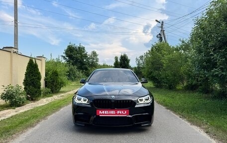 BMW 5 серия, 2016 год, 2 550 000 рублей, 2 фотография