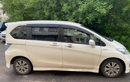 Honda Freed I, 2012 год, 1 050 000 рублей, 3 фотография
