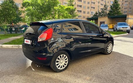 Ford Fiesta, 2015 год, 950 000 рублей, 3 фотография