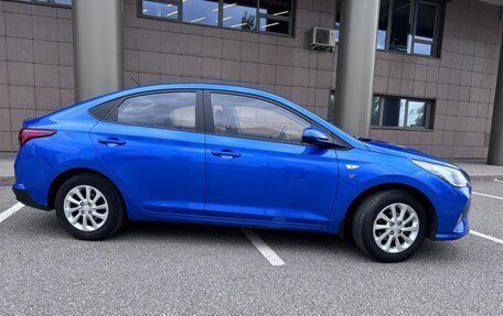 Hyundai Solaris II рестайлинг, 2021 год, 1 580 000 рублей, 7 фотография