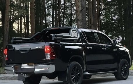 Toyota Hilux VIII, 2016 год, 2 777 999 рублей, 13 фотография