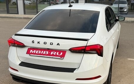 Skoda Rapid II, 2021 год, 900 000 рублей, 4 фотография