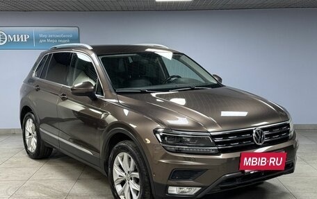Volkswagen Tiguan II, 2017 год, 1 899 000 рублей, 3 фотография