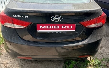 Hyundai Elantra V, 2013 год, 590 000 рублей, 2 фотография