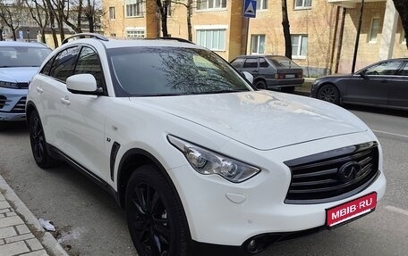 Infiniti QX70, 2014 год, 2 350 000 рублей, 1 фотография