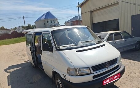 Volkswagen Transporter T4, 2002 год, 620 000 рублей, 2 фотография