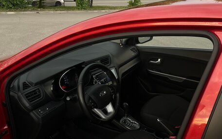 KIA Rio III рестайлинг, 2013 год, 855 000 рублей, 9 фотография