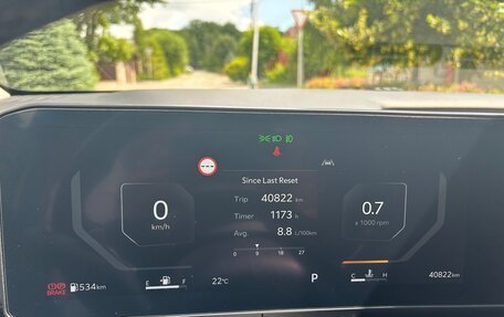 KIA Carnival, 2024 год, 5 650 000 рублей, 22 фотография