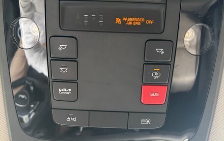 KIA Carnival, 2024 год, 5 650 000 рублей, 26 фотография