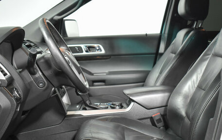 Ford Explorer VI, 2015 год, 2 090 000 рублей, 11 фотография