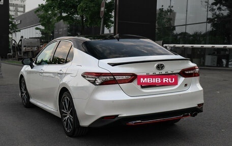 Toyota Camry, 2022 год, 3 340 000 рублей, 7 фотография