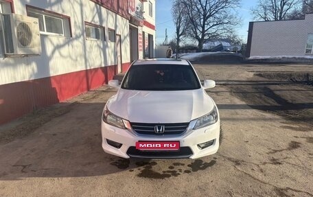 Honda Accord IX рестайлинг, 2013 год, 1 500 000 рублей, 1 фотография