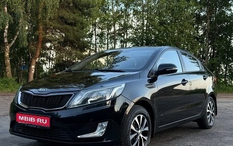 KIA Rio III рестайлинг, 2013 год, 1 200 000 рублей, 1 фотография