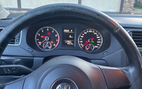 Volkswagen Jetta VI, 2013 год, 1 100 000 рублей, 2 фотография