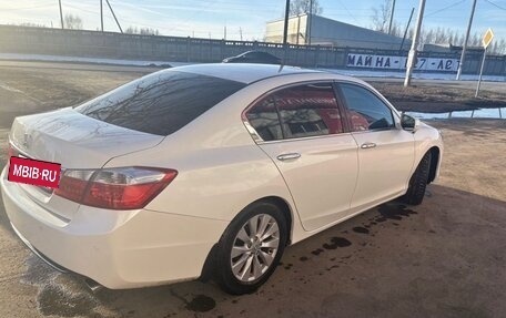 Honda Accord IX рестайлинг, 2013 год, 1 500 000 рублей, 15 фотография