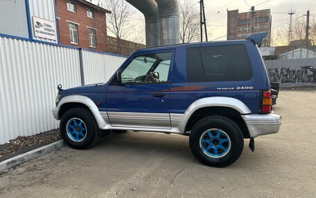 Mitsubishi Pajero III рестайлинг, 1996 год, 750 000 рублей, 3 фотография