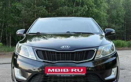 KIA Rio III рестайлинг, 2013 год, 1 200 000 рублей, 3 фотография