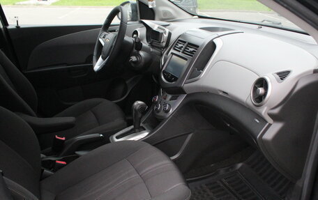 Chevrolet Aveo III, 2015 год, 810 000 рублей, 11 фотография