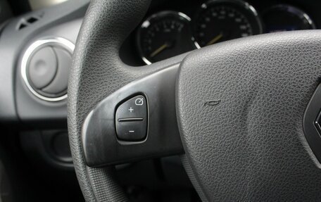 Renault Sandero II рестайлинг, 2015 год, 825 000 рублей, 9 фотография
