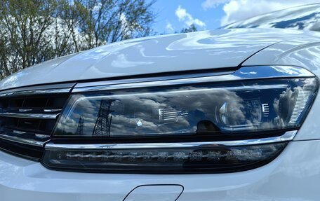 Volkswagen Tiguan II, 2018 год, 3 350 000 рублей, 12 фотография