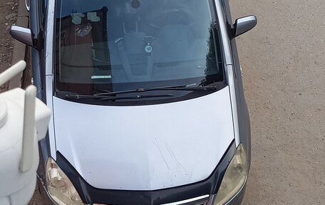 Opel Zafira B, 2008 год, 540 000 рублей, 2 фотография