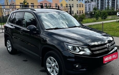 Volkswagen Tiguan I, 2013 год, 1 400 000 рублей, 2 фотография