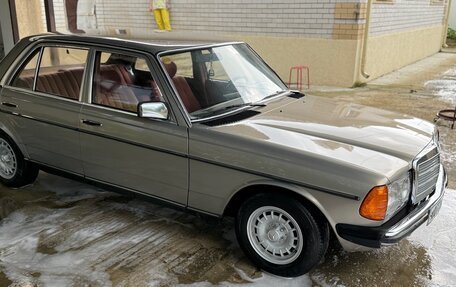 Mercedes-Benz W123, 1981 год, 625 000 рублей, 9 фотография