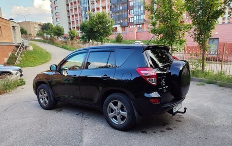 Toyota RAV4, 2011 год, 1 420 000 рублей, 4 фотография
