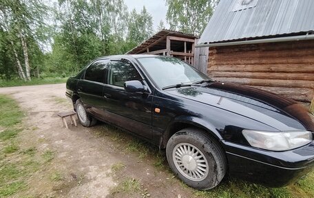 Toyota Camry, 1997 год, 600 000 рублей, 3 фотография