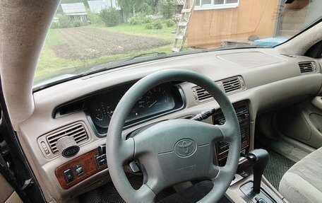 Toyota Camry, 1997 год, 600 000 рублей, 6 фотография