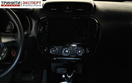 KIA Soul II рестайлинг, 2014 год, 1 397 000 рублей, 14 фотография