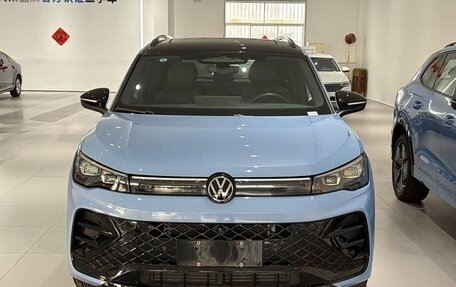 Volkswagen Tiguan, 2025 год, 4 073 261 рублей, 2 фотография
