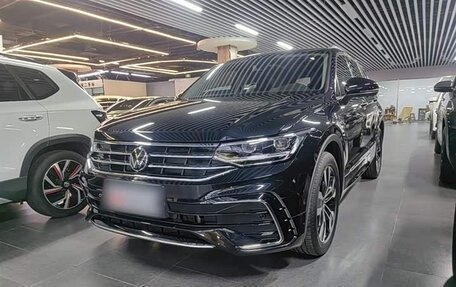 Volkswagen Tiguan, 2025 год, 3 785 980 рублей, 4 фотография