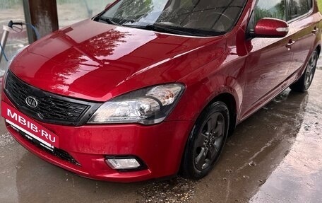 KIA cee'd I рестайлинг, 2011 год, 670 000 рублей, 2 фотография